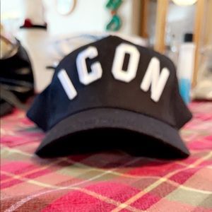 “icon hat”